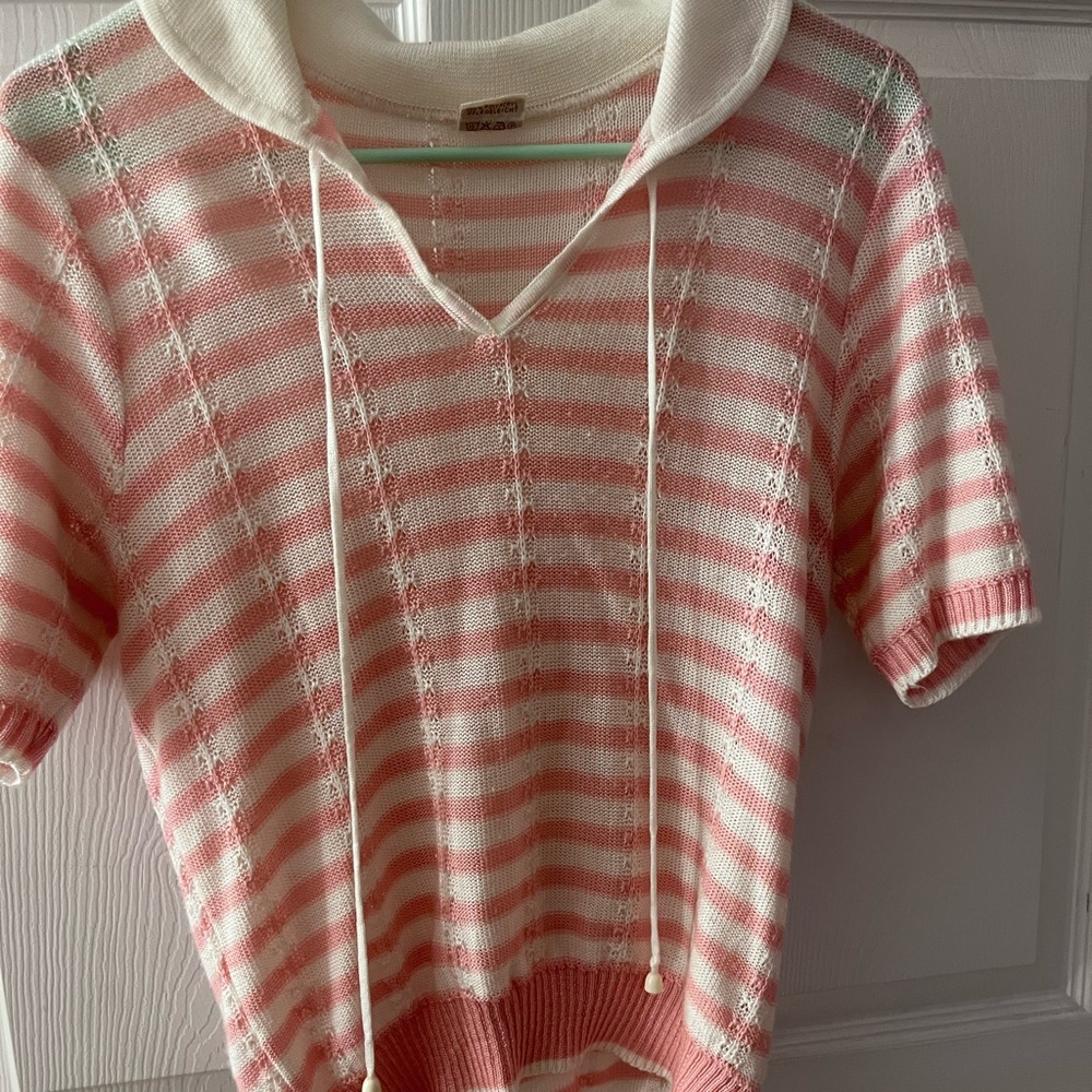 womens 1970s top 🌈